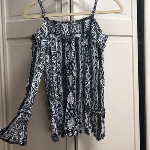 Off the shoulder long sleeve top